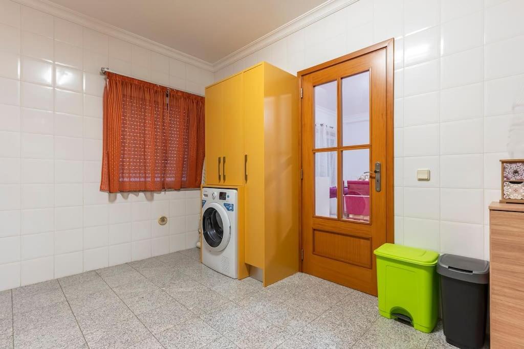 Pereira'S Apartment- Free Garage Авиеро Екстериор снимка